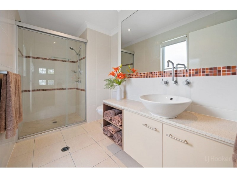 5/411 Oxley Drive, Runaway Bay QLD 4216