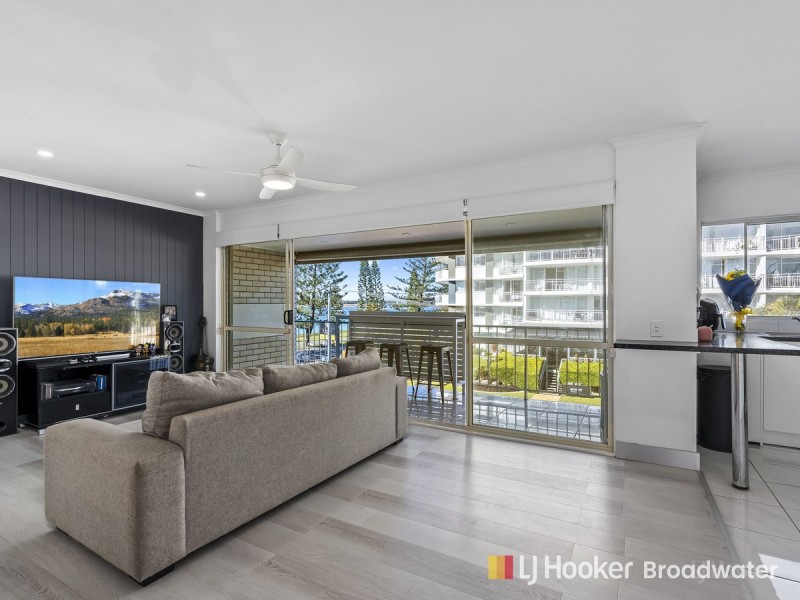 9/516 Marine Parade, Biggera Waters QLD 4216