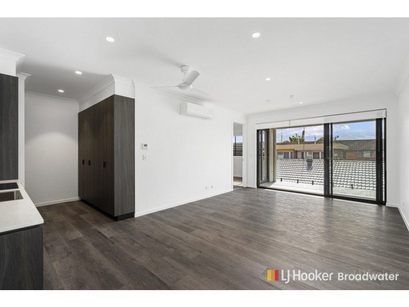 7/10 Central Street, Labrador QLD 4215