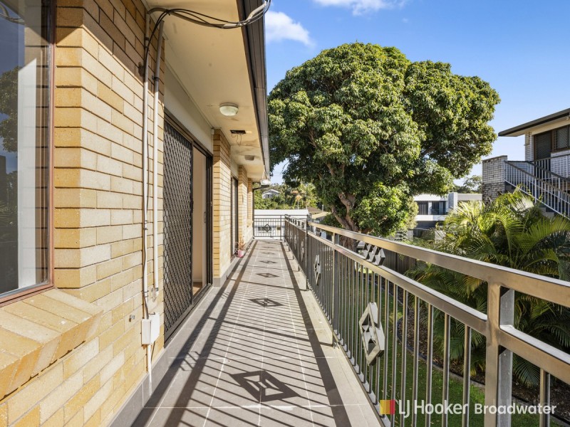 6/17 Middle Street, Labrador QLD 4215