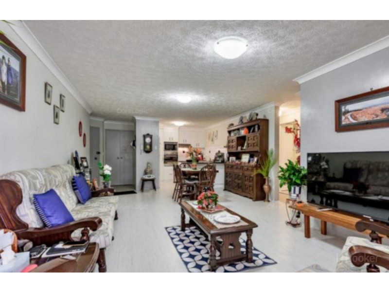 1/28 Sykes Court, Southport QLD 4215
