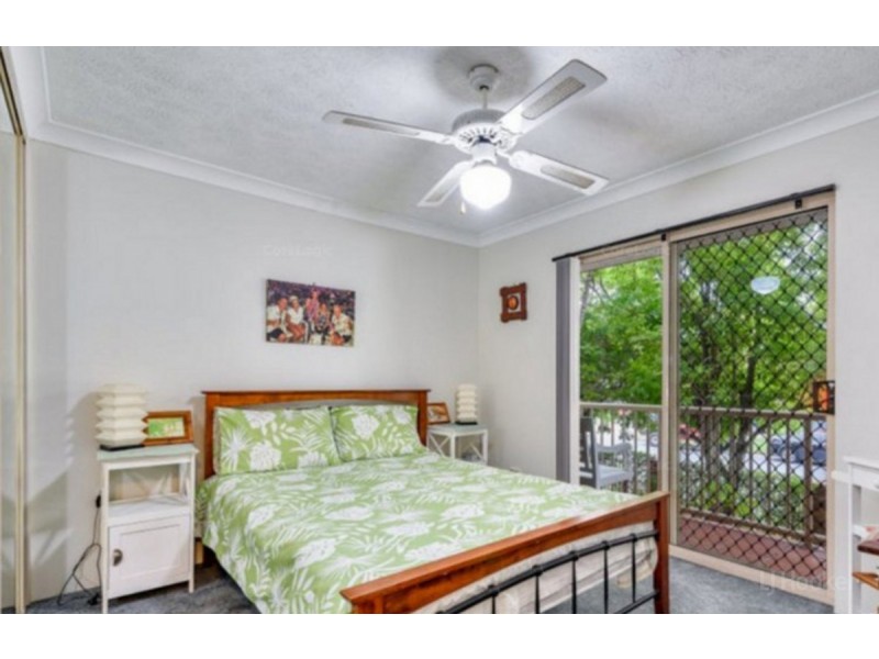 1/28 Sykes Court, Southport QLD 4215