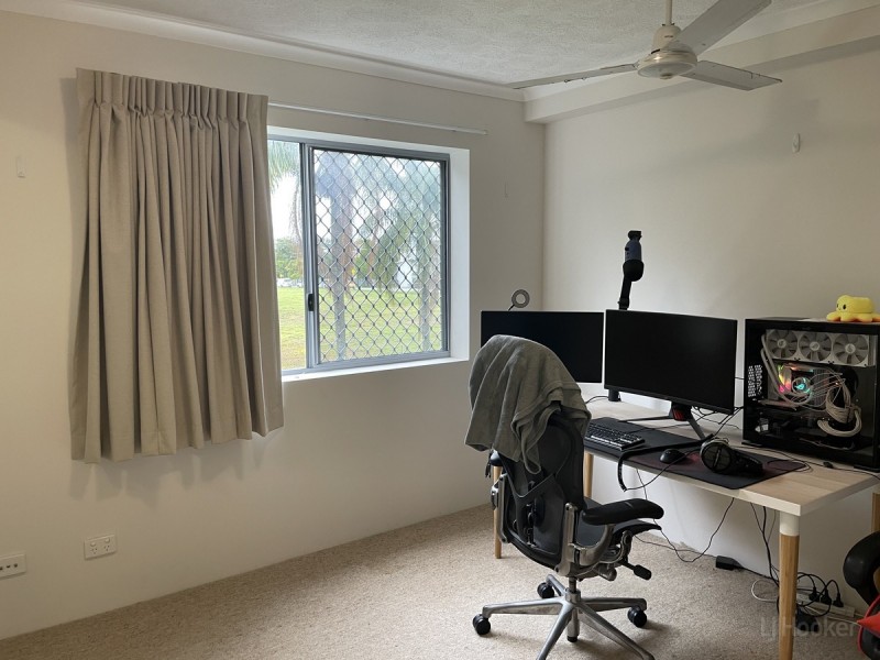 10/8 Ahern Street, Labrador QLD 4215