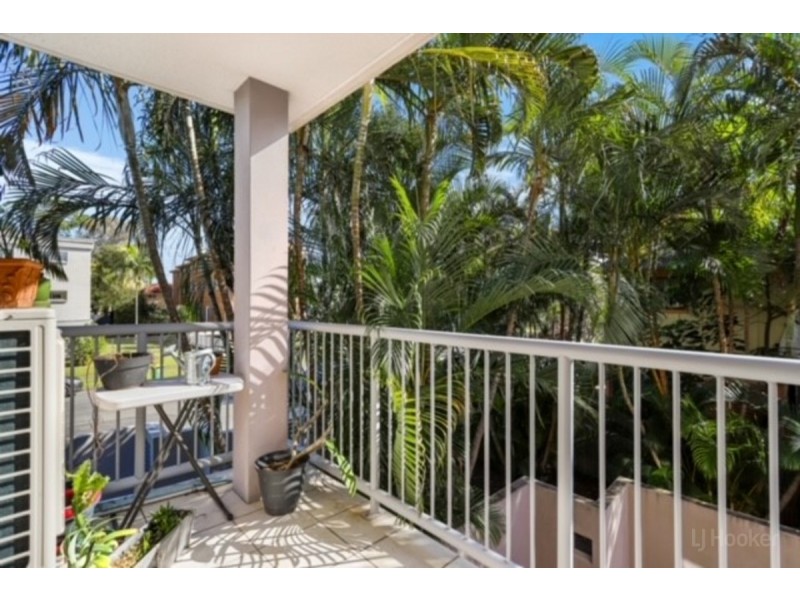 4/49 Brighton Street, Biggera Waters QLD 4216