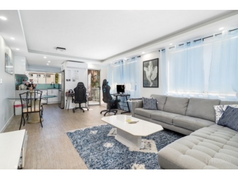 4/49 Brighton Street, Biggera Waters QLD 4216