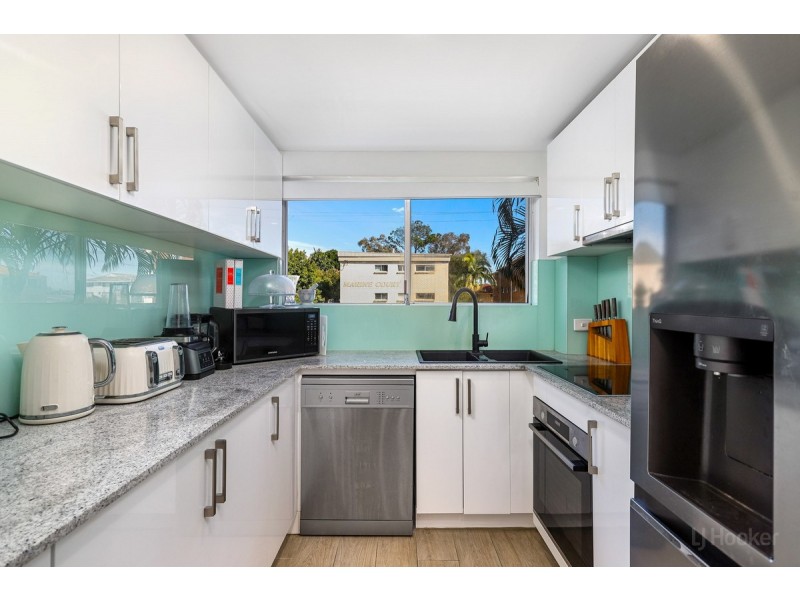 4/49 Brighton Street, Biggera Waters QLD 4216