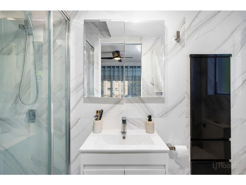 4/49 Brighton Street, Biggera Waters QLD 4216