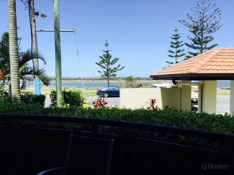 2/452 Marine Parade, Biggera Waters QLD 4216