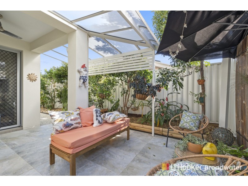 1/6 Kenmar Street, Labrador QLD 4215