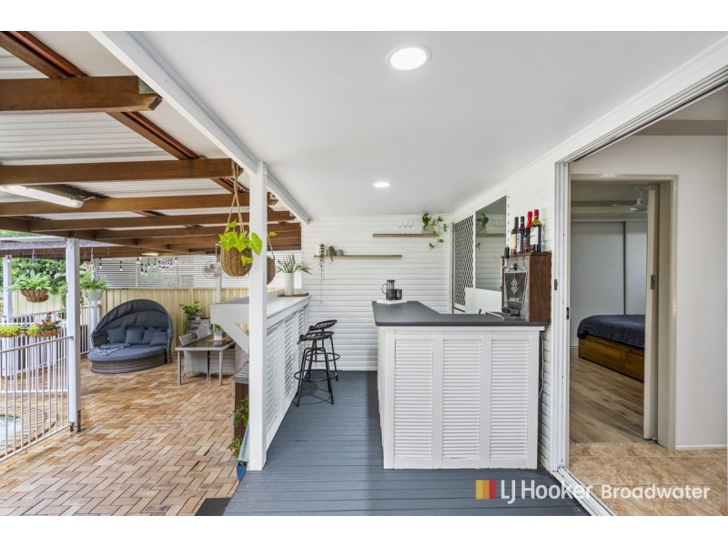 24 Turana Street, Coombabah QLD 4216