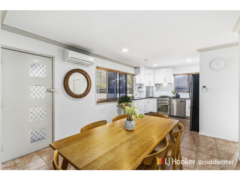 24 Turana Street, Coombabah QLD 4216