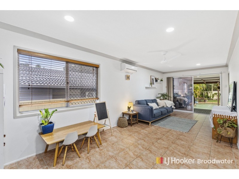 24 Turana Street, Coombabah QLD 4216