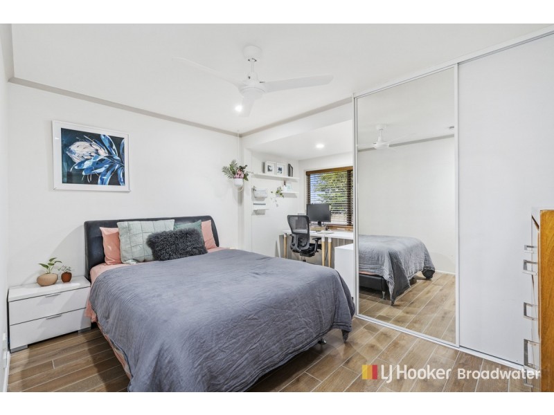 24 Turana Street, Coombabah QLD 4216