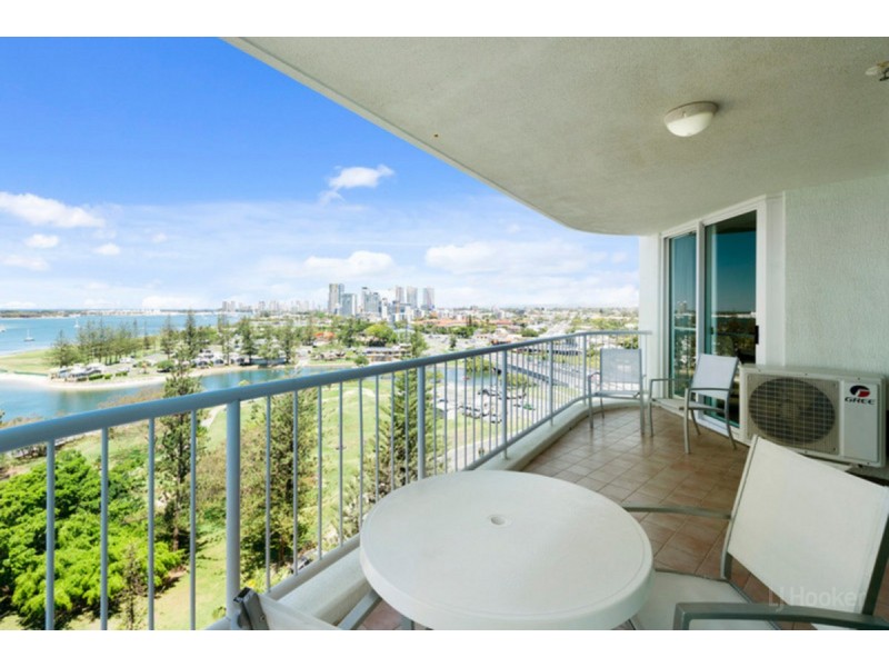 908/182-192 Marine Parade, Labrador QLD 4215