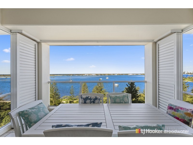 902/212-214 Marine Parade, Labrador QLD 4215