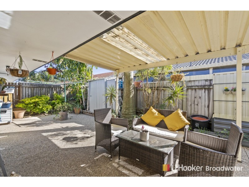 1/55 Government Road, Labrador QLD 4215