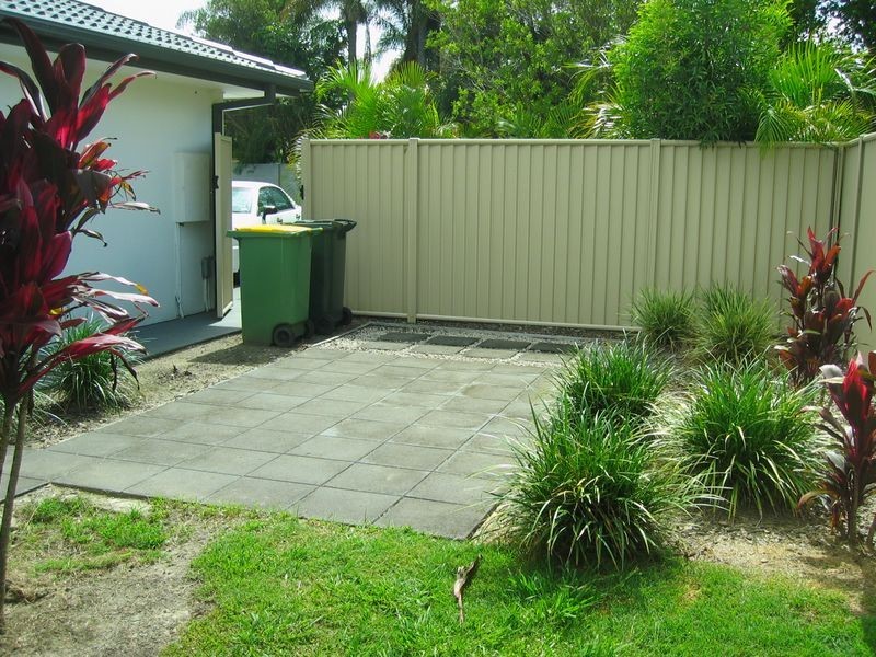 1/130 Kumbari Avenue, Labrador QLD 4215