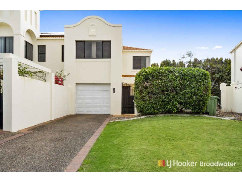 65/60-76 Caseys Road, Hope Island QLD 4212
