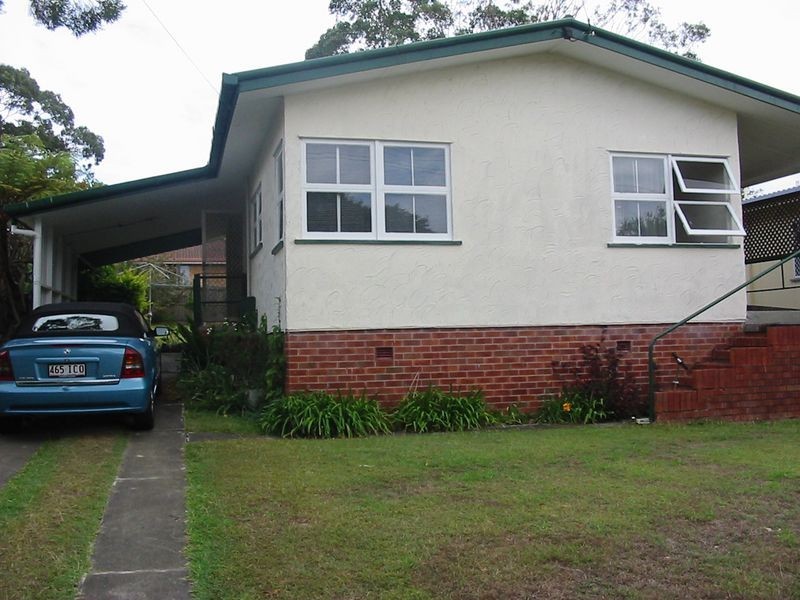 10 Wynflo Street, Labrador QLD 4215