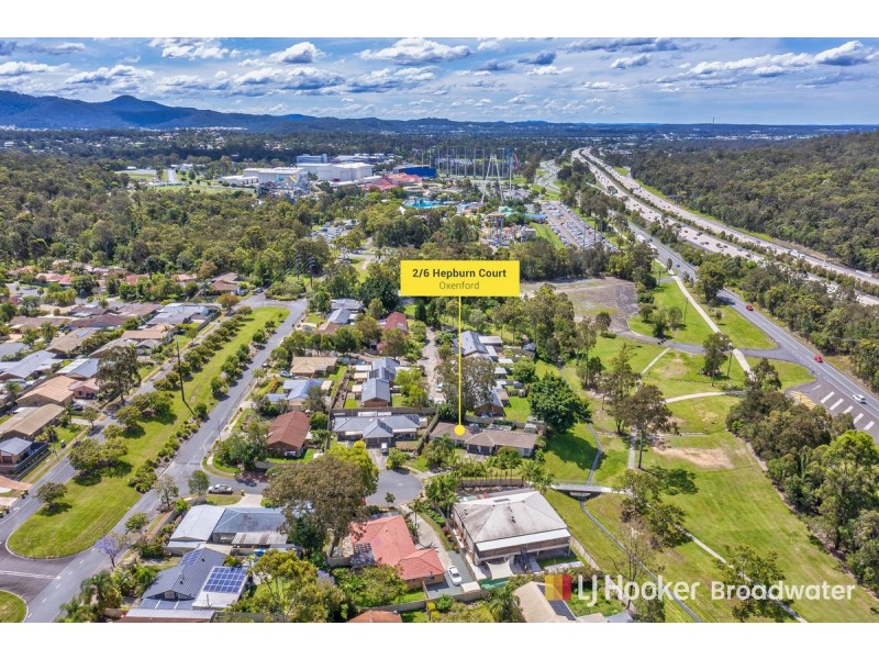 2/6 Hepburn Court, Oxenford QLD 4210
