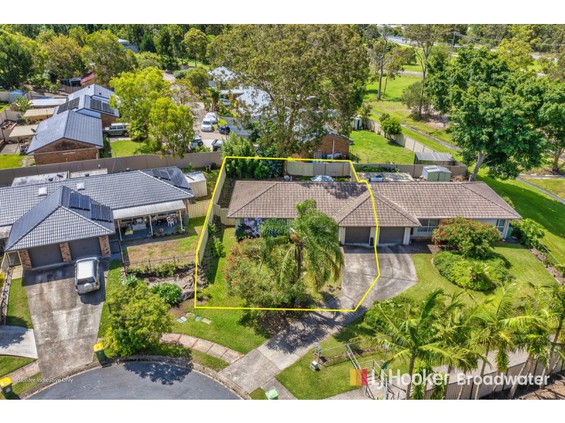 2/6 Hepburn Court, Oxenford QLD 4210