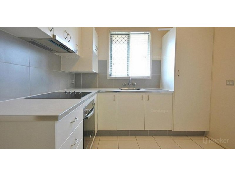 7/126 Marine Parade, Southport QLD 4215