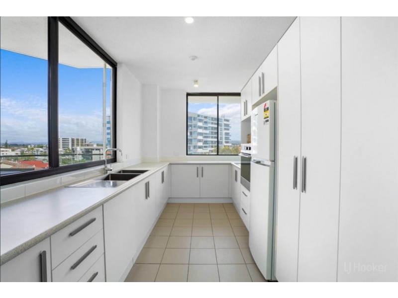 904/41 Labrador Street, Labrador QLD 4215