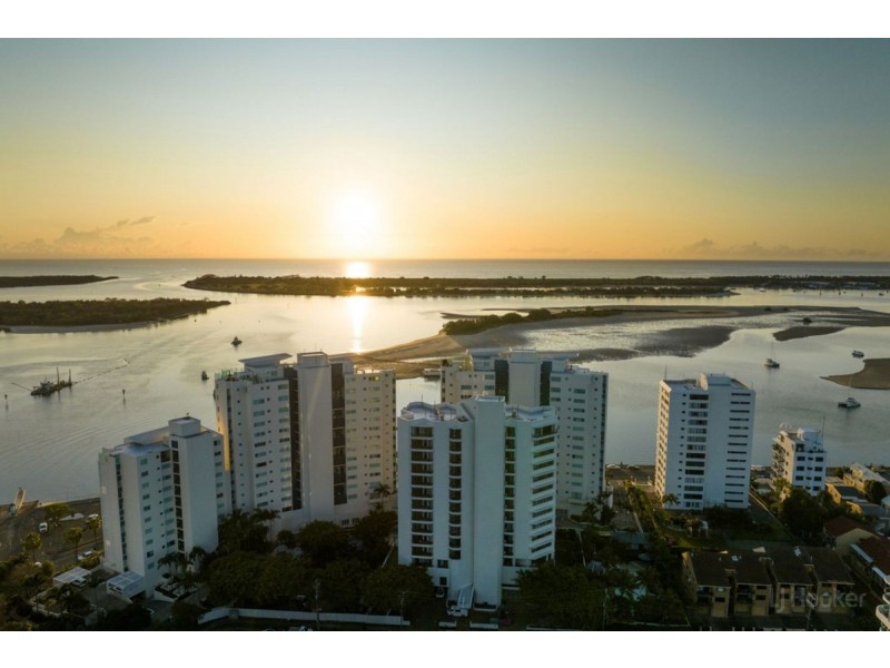 904/41 Labrador Street, Labrador QLD 4215