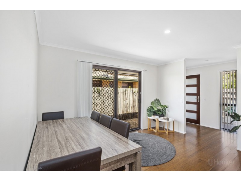 2/10 Hentdale Court, Labrador QLD 4215