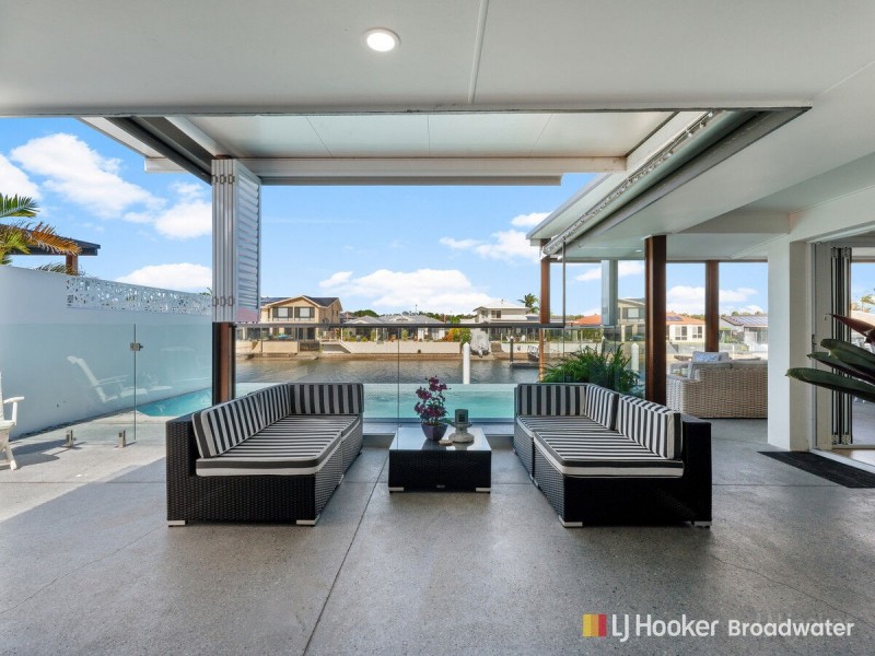 12 Matthew Flinders Drive, Hollywell QLD 4216