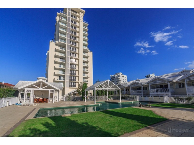 703/212 Marine Parade, Labrador QLD 4215