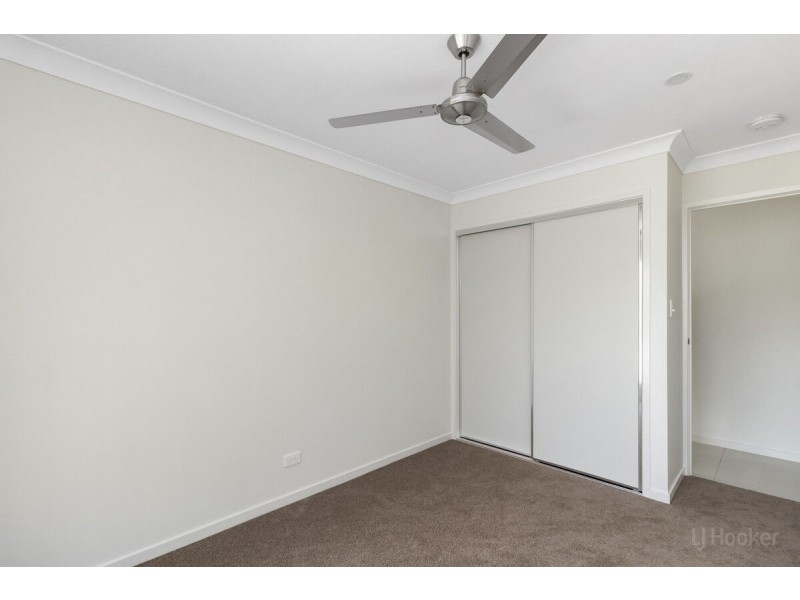 22 Jimmieson Avenue, Labrador QLD 4215