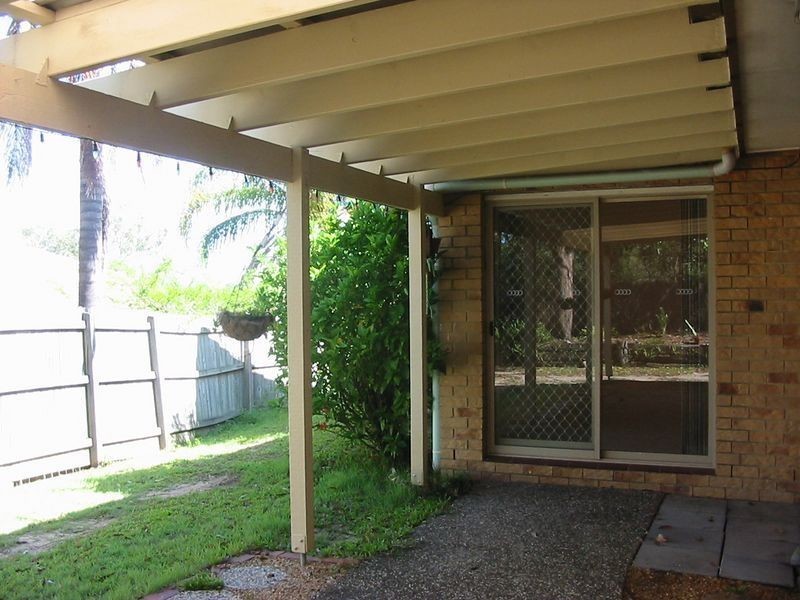 18 Peter Thomson Drive, Parkwood QLD 4214