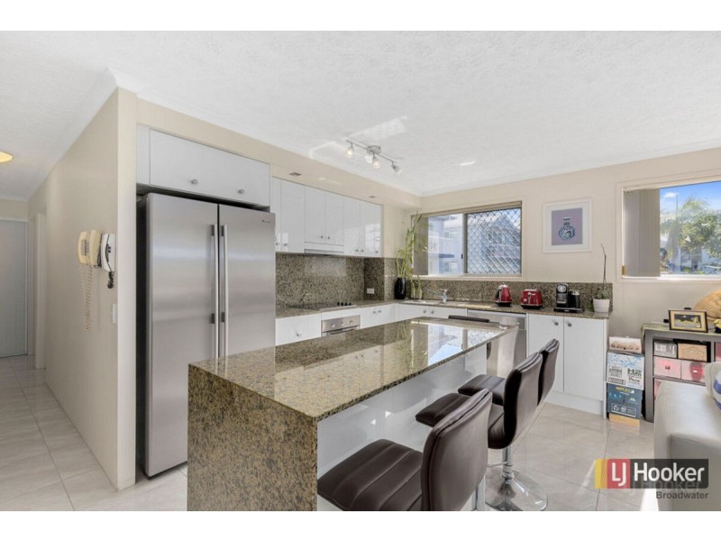 35/12 Whiting Street, Labrador QLD 4215