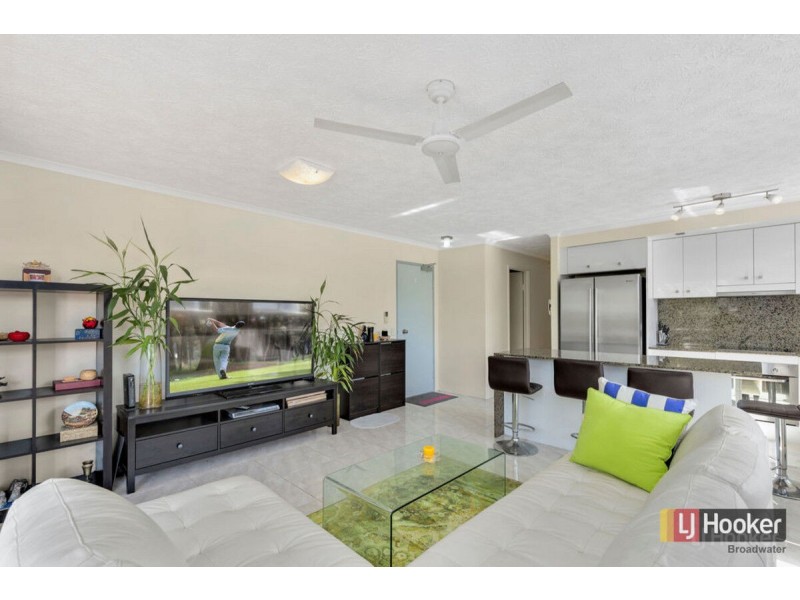 35/12 Whiting Street, Labrador QLD 4215