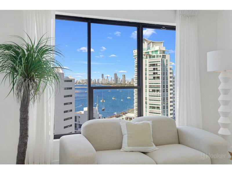 1404/41 Labrador Street, Labrador QLD 4215