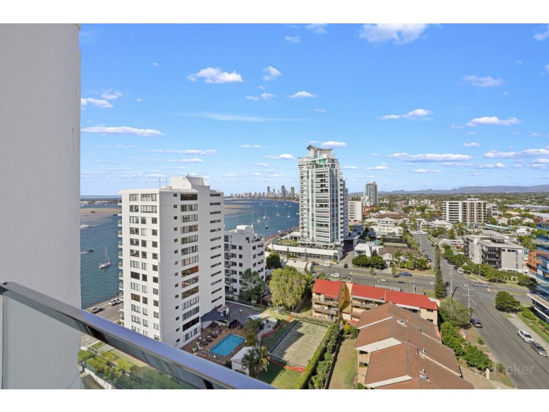 1404/41 Labrador Street, Labrador QLD 4215