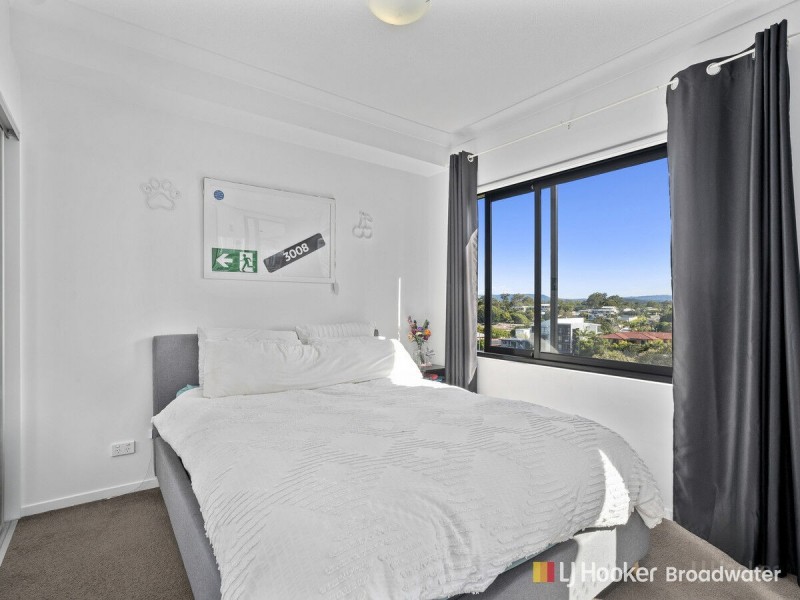 708/372 Marine Parade, Labrador QLD 4215