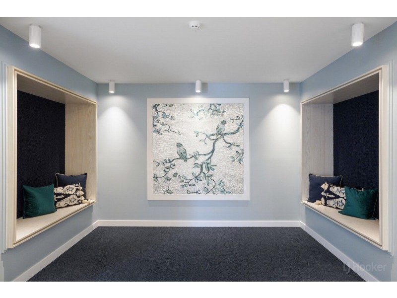 401/41 Labrador Street, Labrador QLD 4215