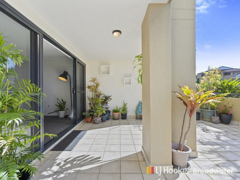 111/392 Marine Parade, Labrador QLD 4215