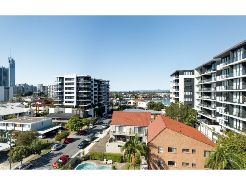 12-16 Weemala Street, Chevron Island QLD 4217