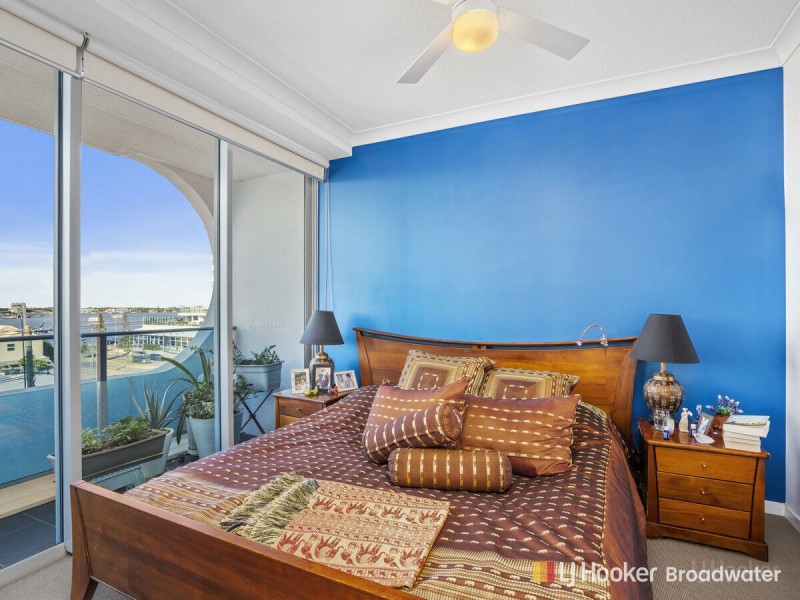 304/20 Labrador Street, Labrador QLD 4215