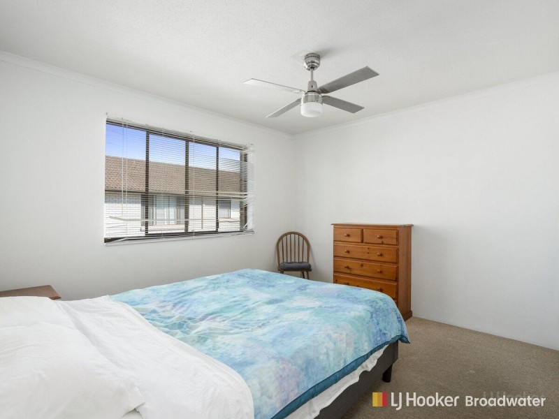 8/159 Muir Street, Labrador QLD 4215