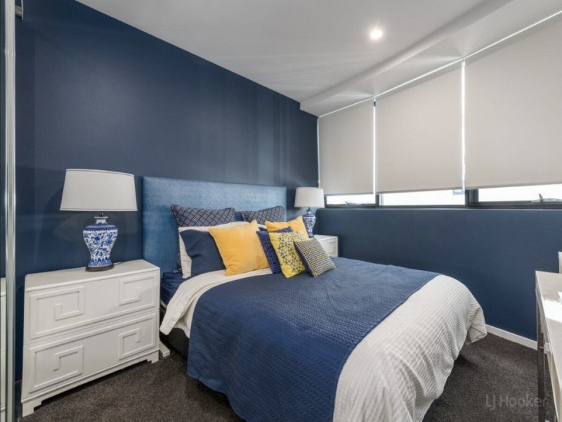 4401/5 Harbour Side Court, Biggera Waters QLD 4216