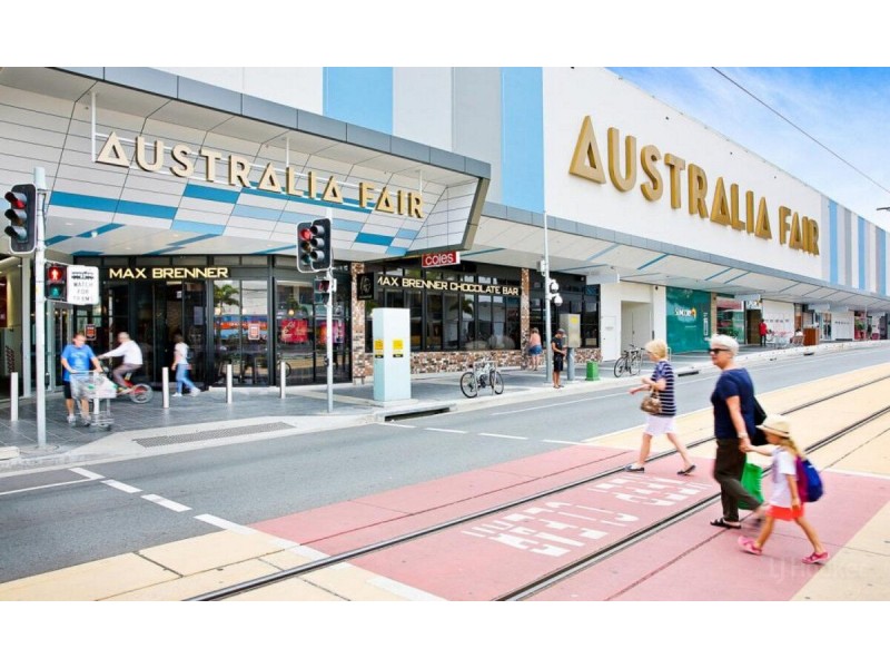 3/39 Lenneberg Street, Southport QLD 4215