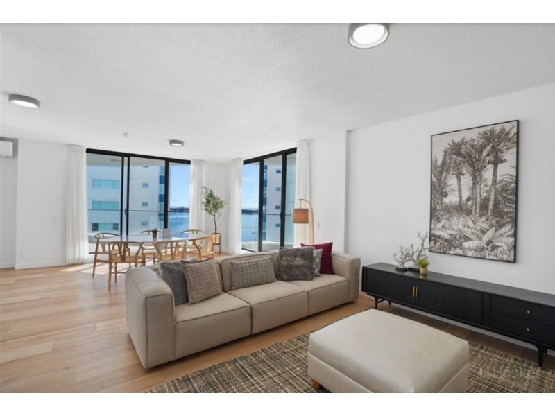 1202/41 Labrador Street, Labrador QLD 4215