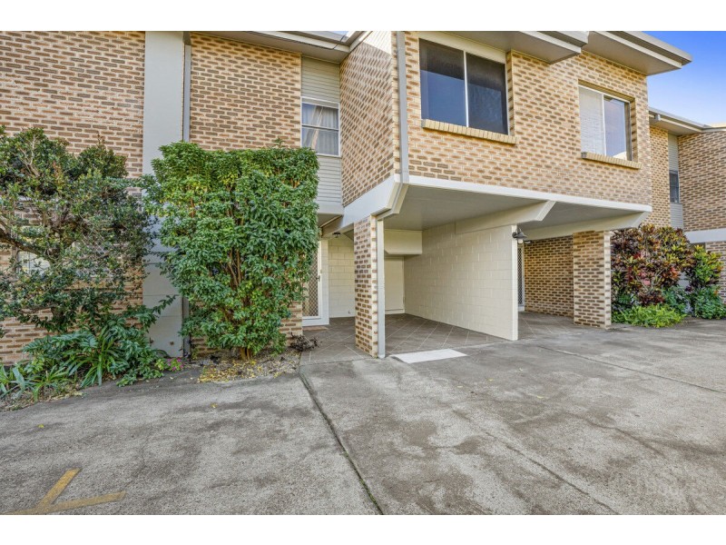 5/3 Proud Street, Labrador QLD 4215