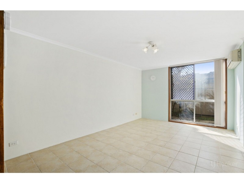 5/3 Proud Street, Labrador QLD 4215