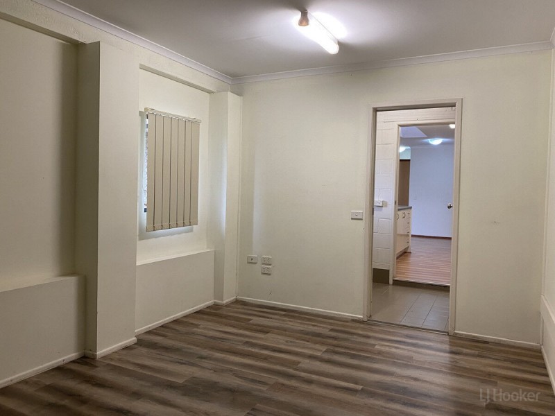 2/23 Stephenson Street, Labrador QLD 4215