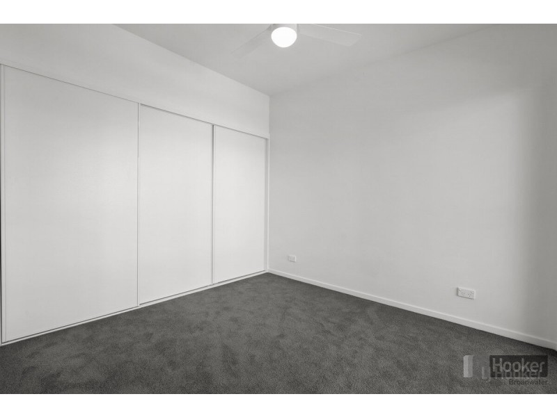 17/58 Frank Street, Labrador QLD 4215